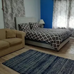 https://close-to-center.winnipeg-hotels.net